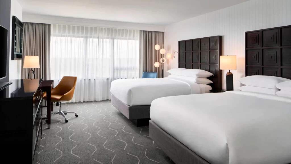 Guest room in the Baltimore Renaissance Harborplace hotel